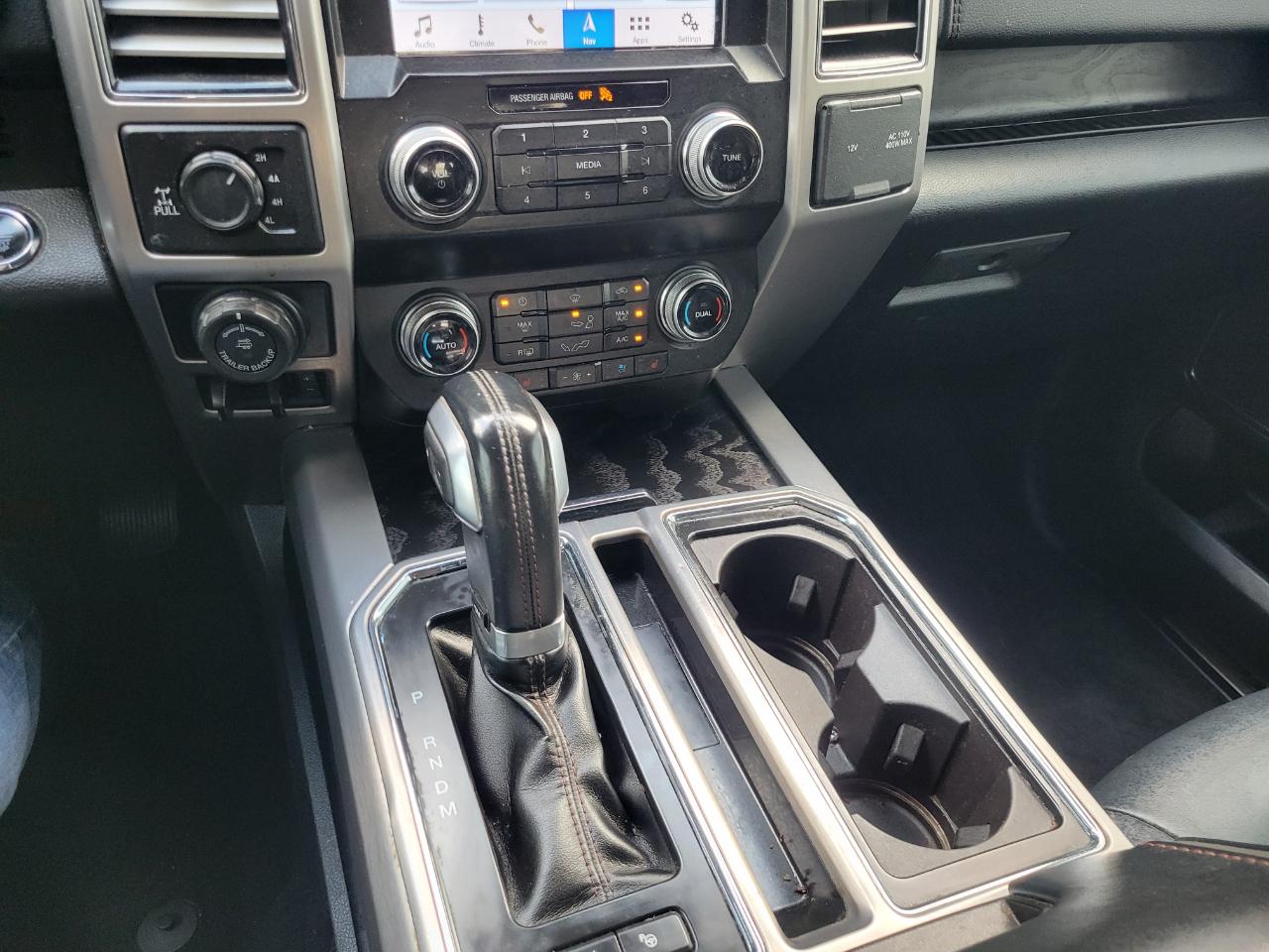 Ford F-150 Platinum SuperCrew 4WD 2019