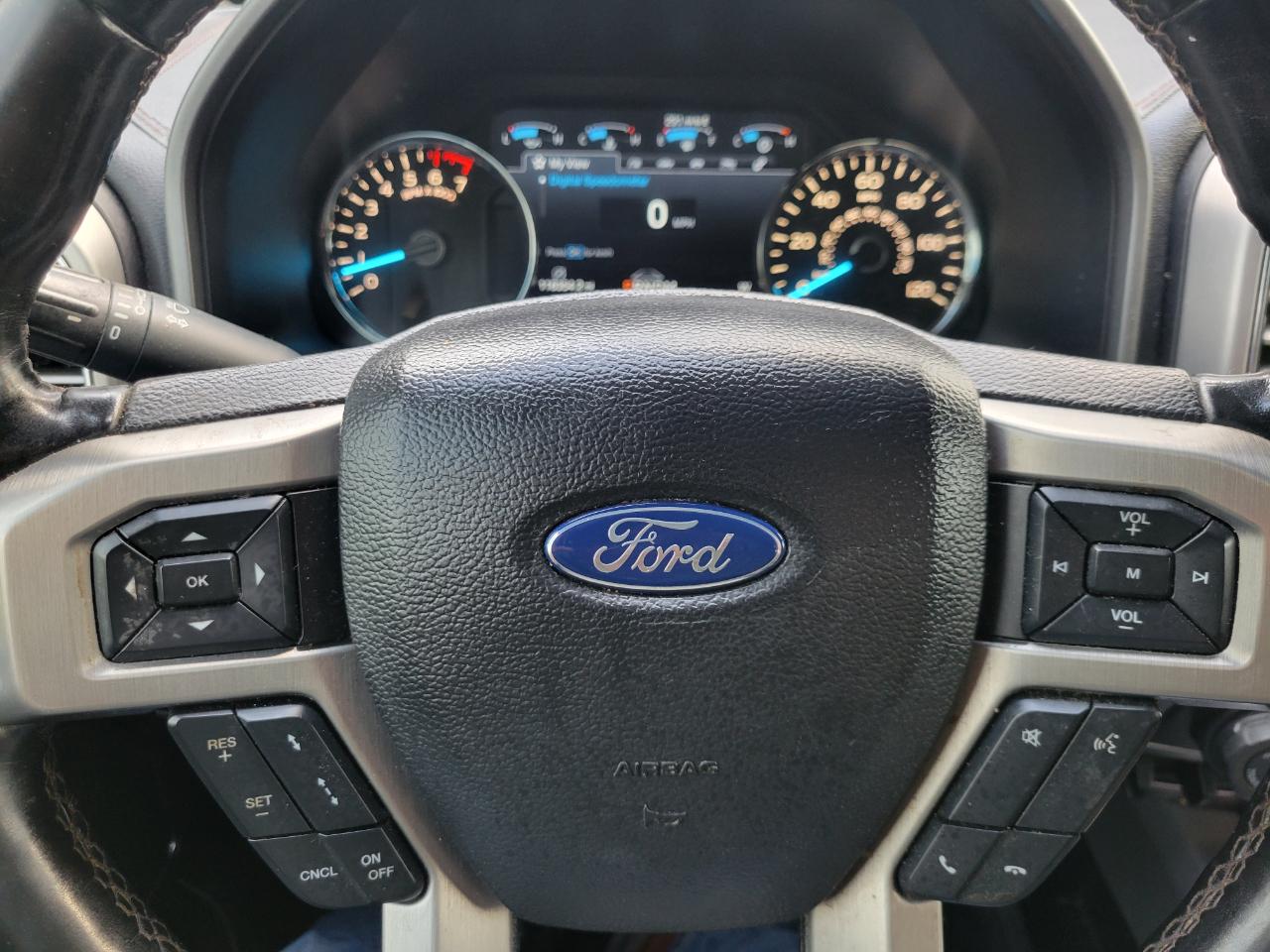 Ford F-150 Platinum SuperCrew 4WD 2019