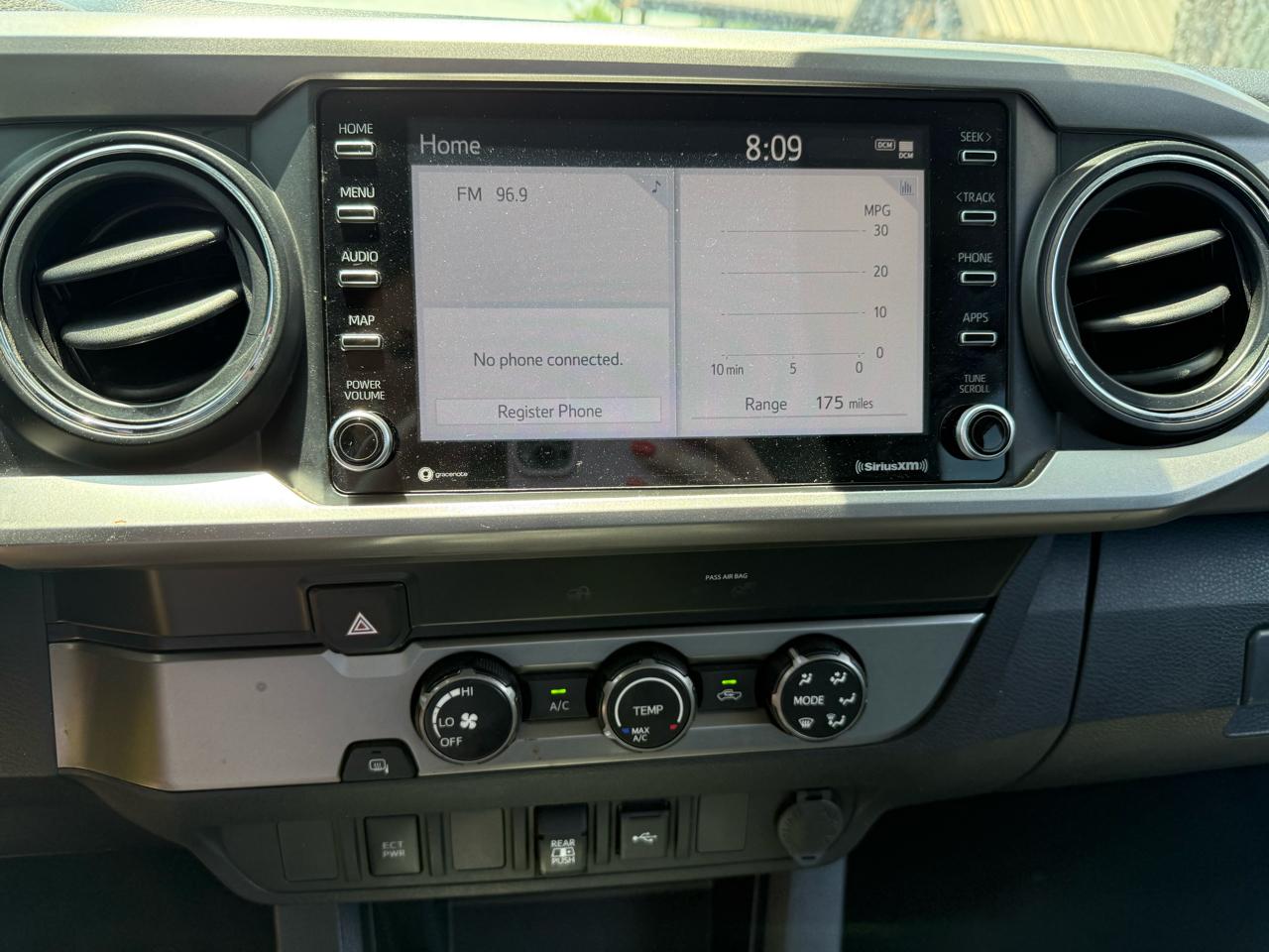 Toyota Tacoma  2020