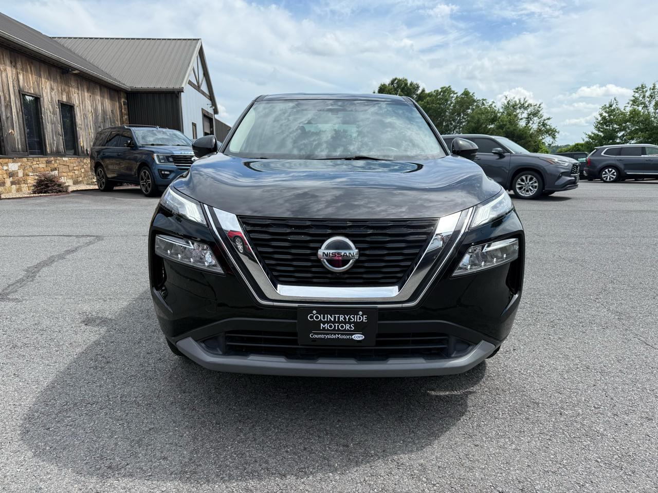 Nissan Rogue SV 2021