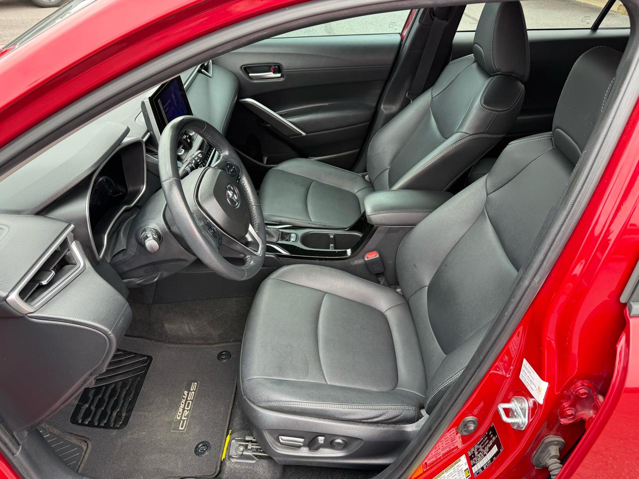 Toyota Corolla Cross XLE 2023