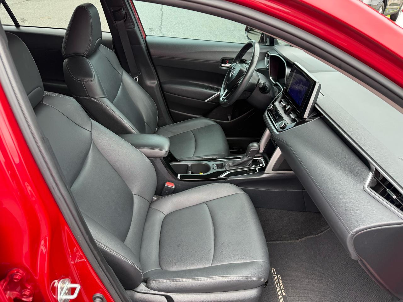 Toyota Corolla Cross XLE 2023