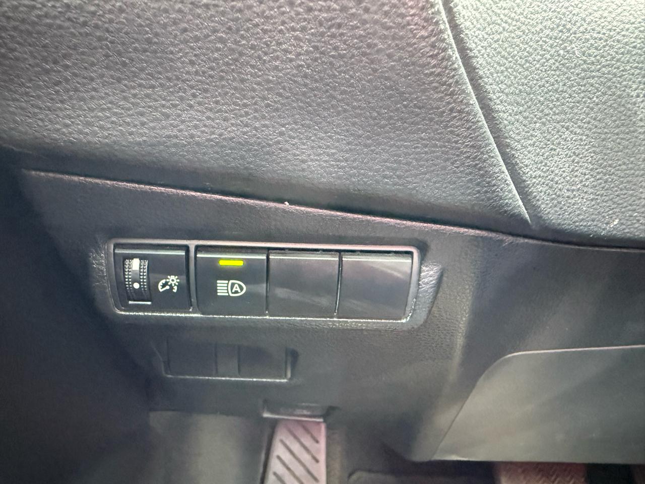 Toyota Corolla Cross XLE 2023