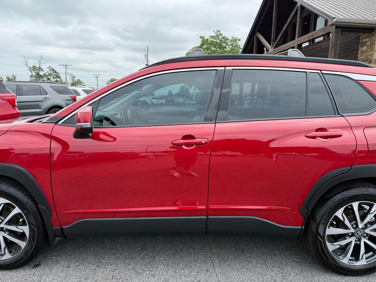 Toyota Corolla Cross XLE 2023