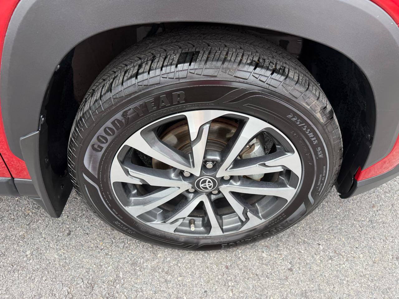 Toyota Corolla Cross XLE 2023