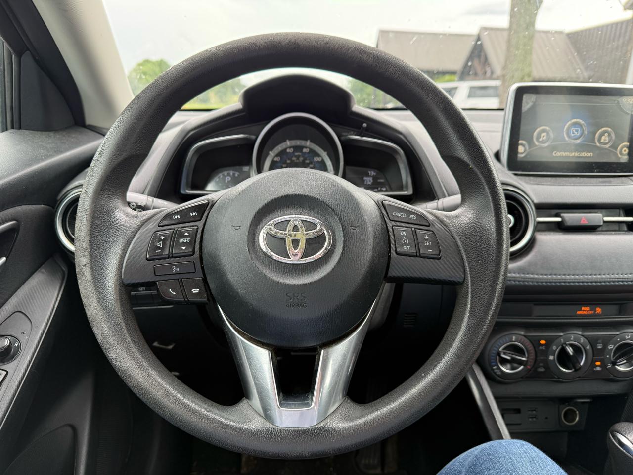 Toyota Yaris iA 6A 2017