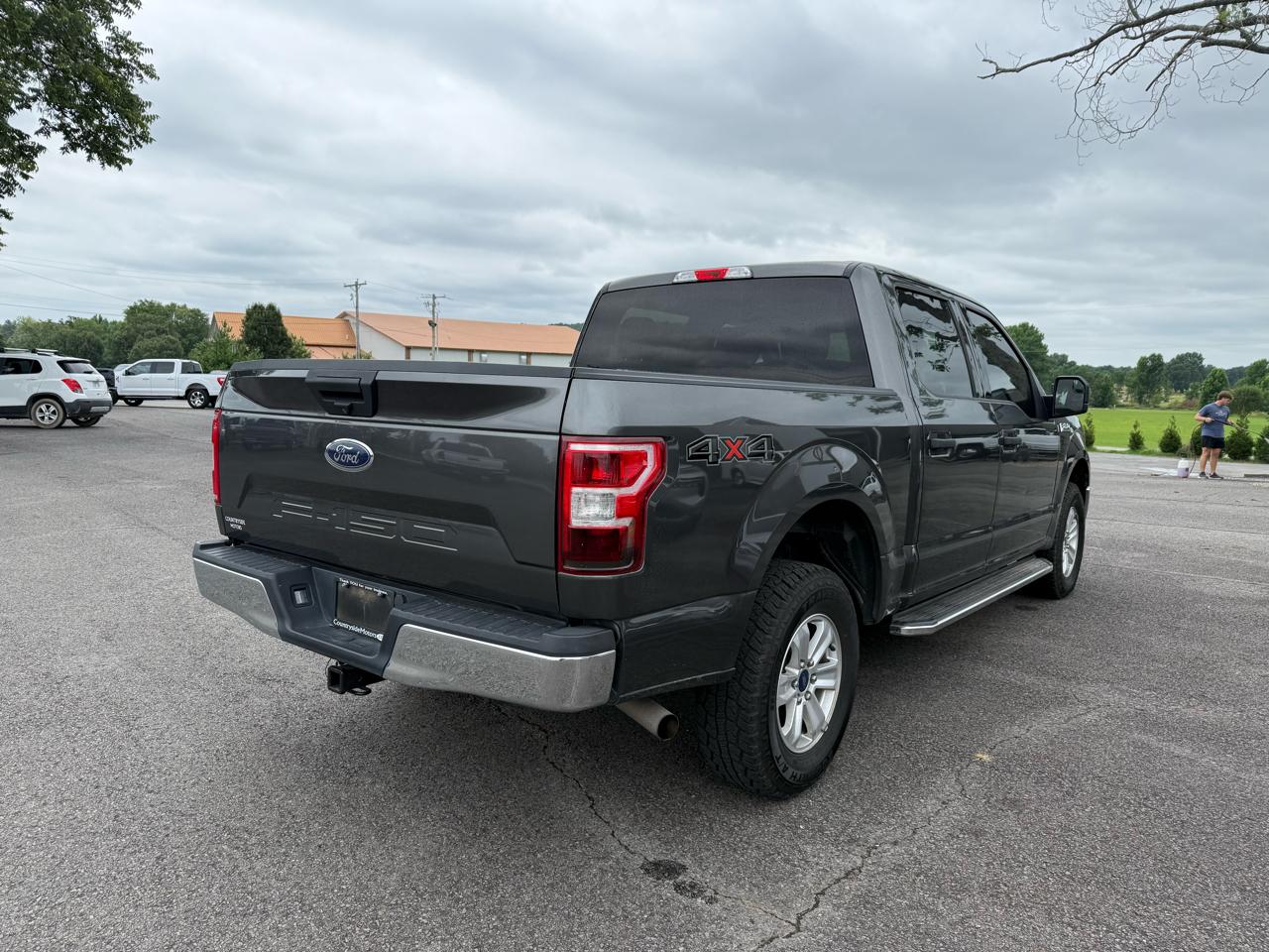 Ford F-150 XLT SuperCrew 4WD 2018
