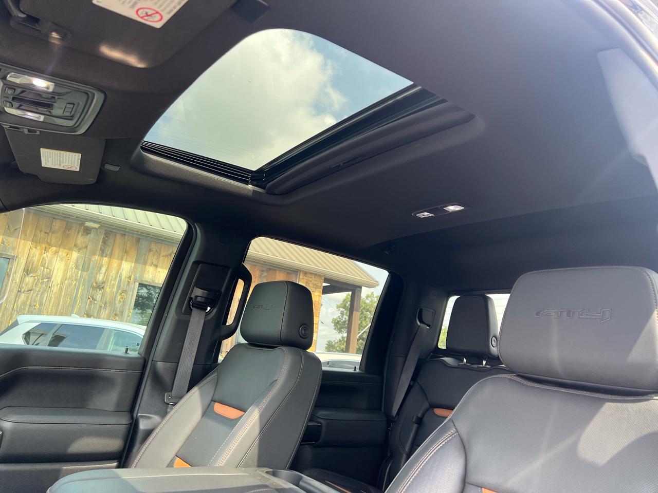 GMC Sierra 2500HD AT4 Crew Cab 4WD 2023