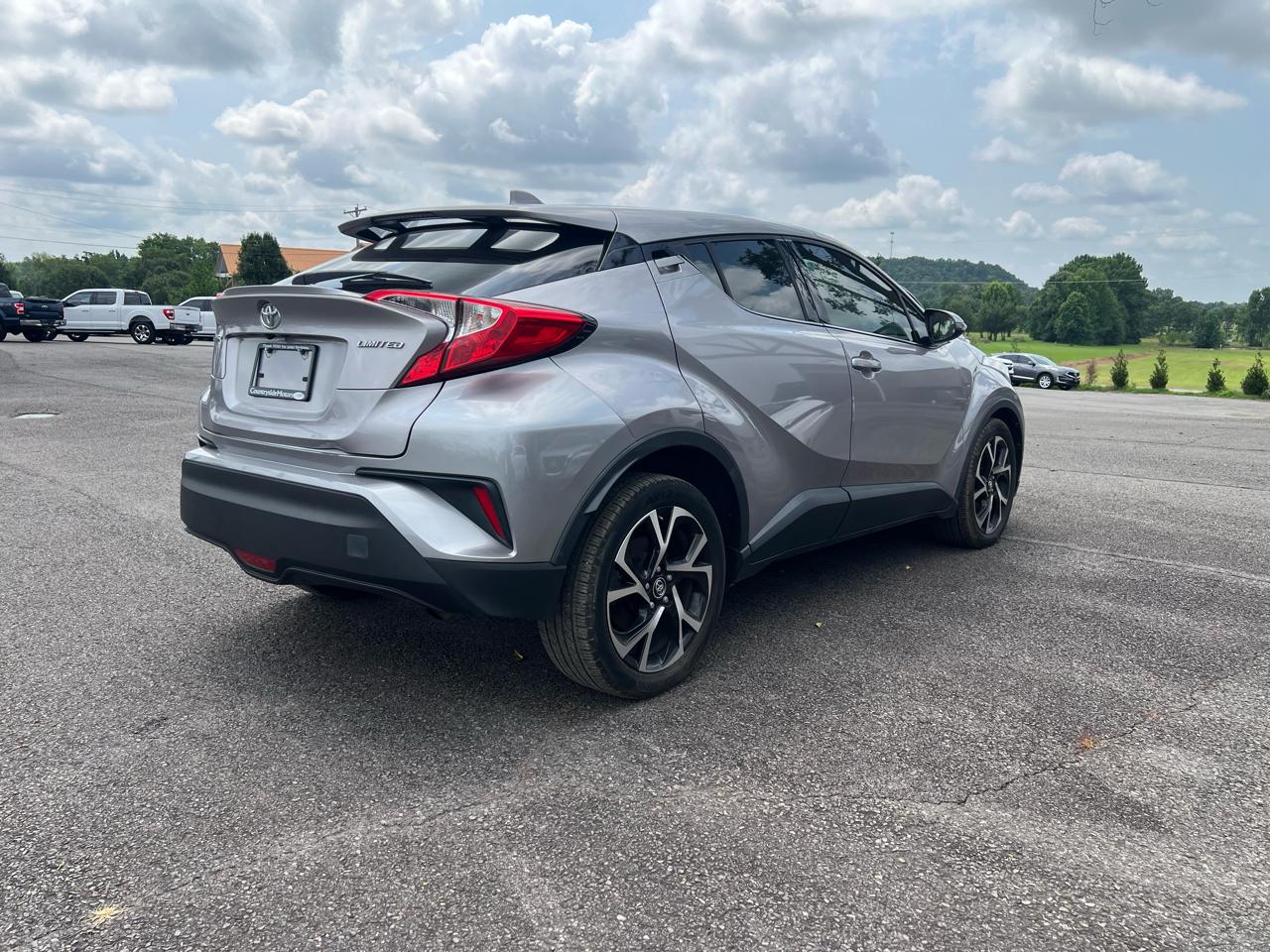 Toyota C-HR LE 2019
