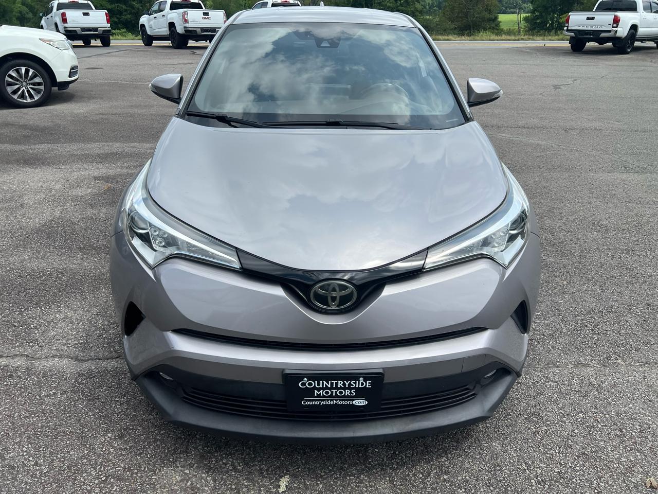 Toyota C-HR LE 2019