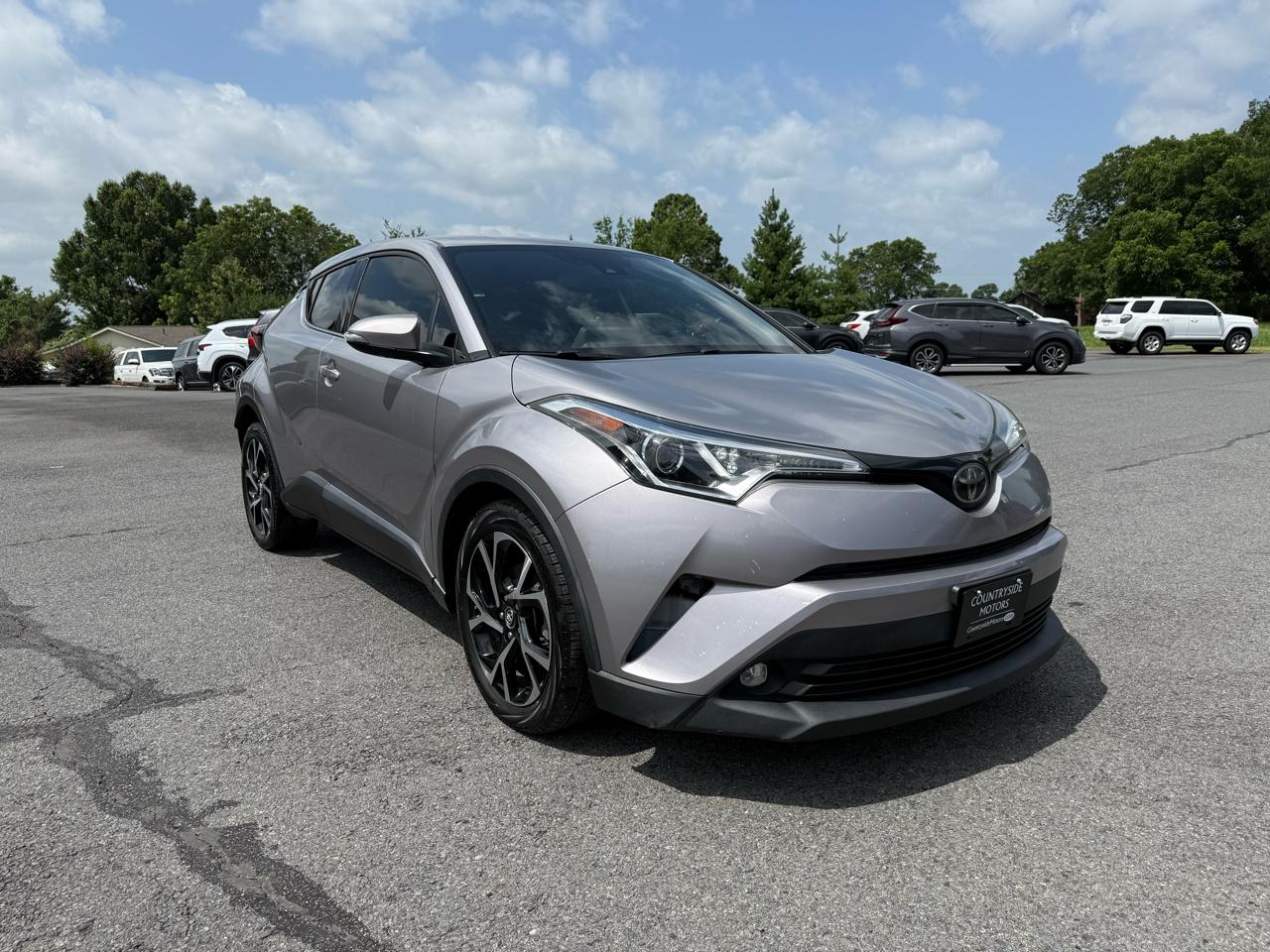 Toyota C-HR LE 2019