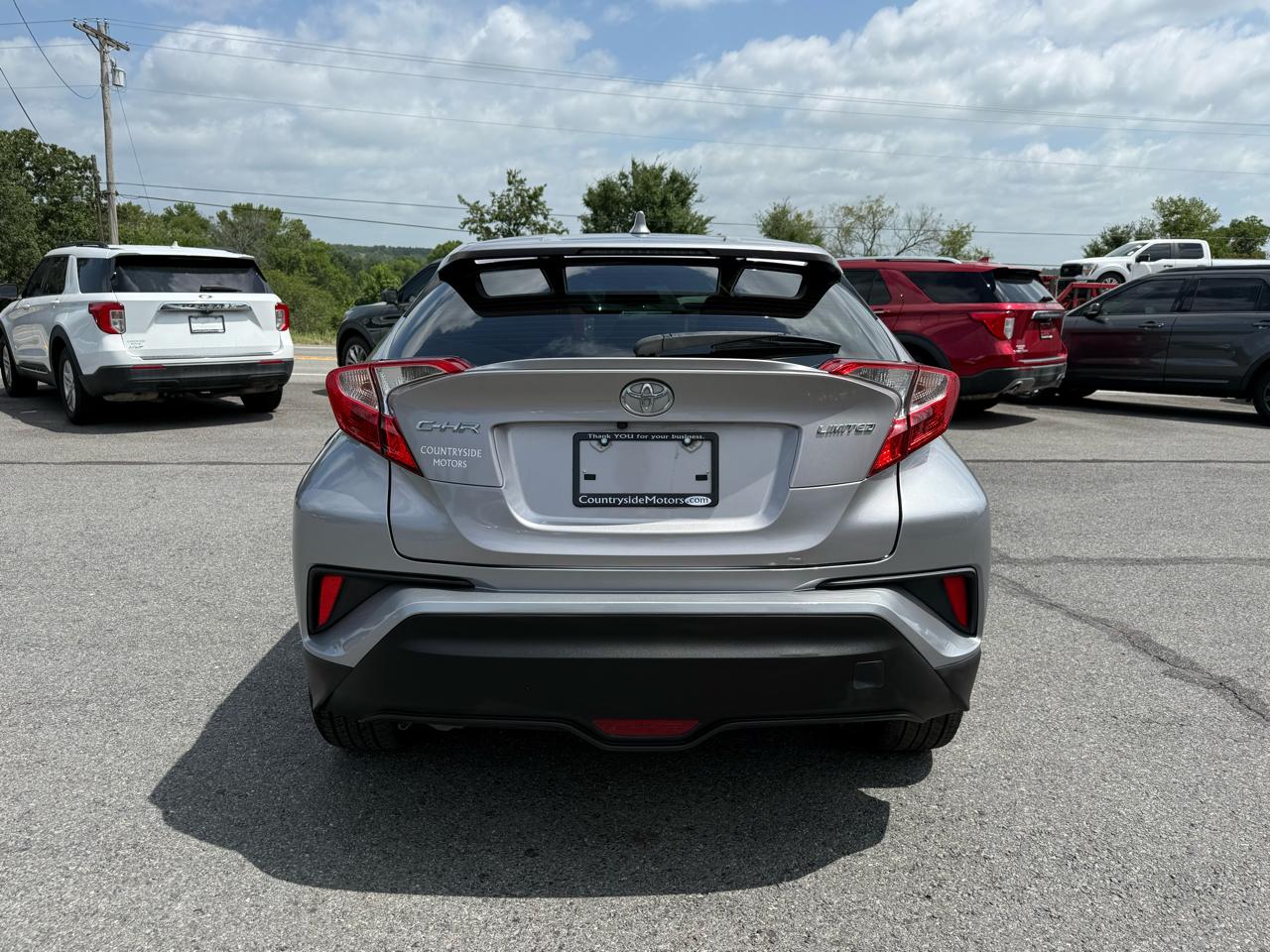 Toyota C-HR LE 2019