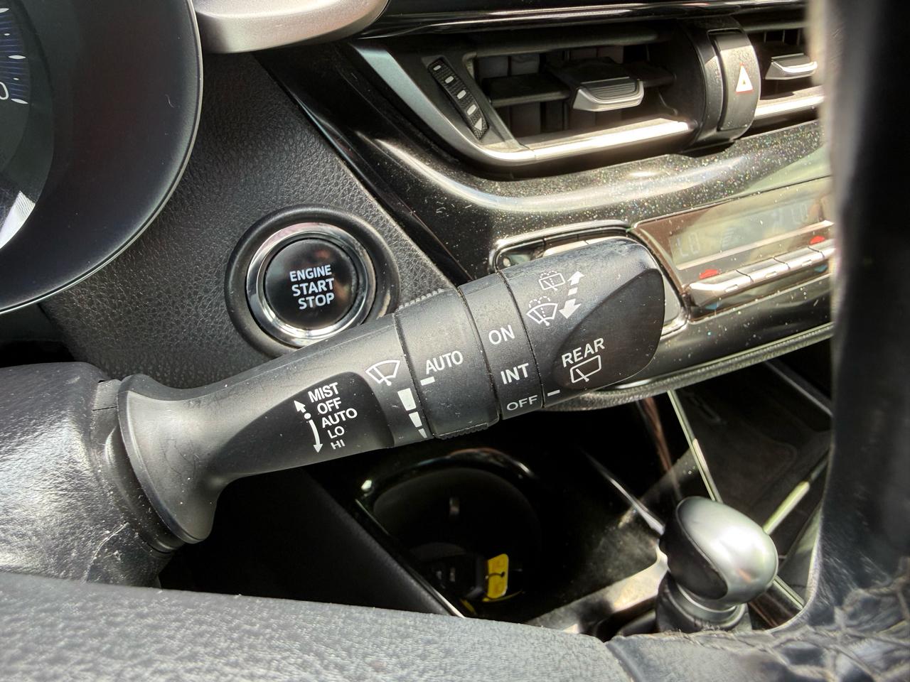 Toyota C-HR LE 2019