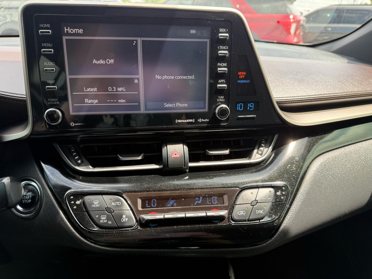 Toyota C-HR LE 2019