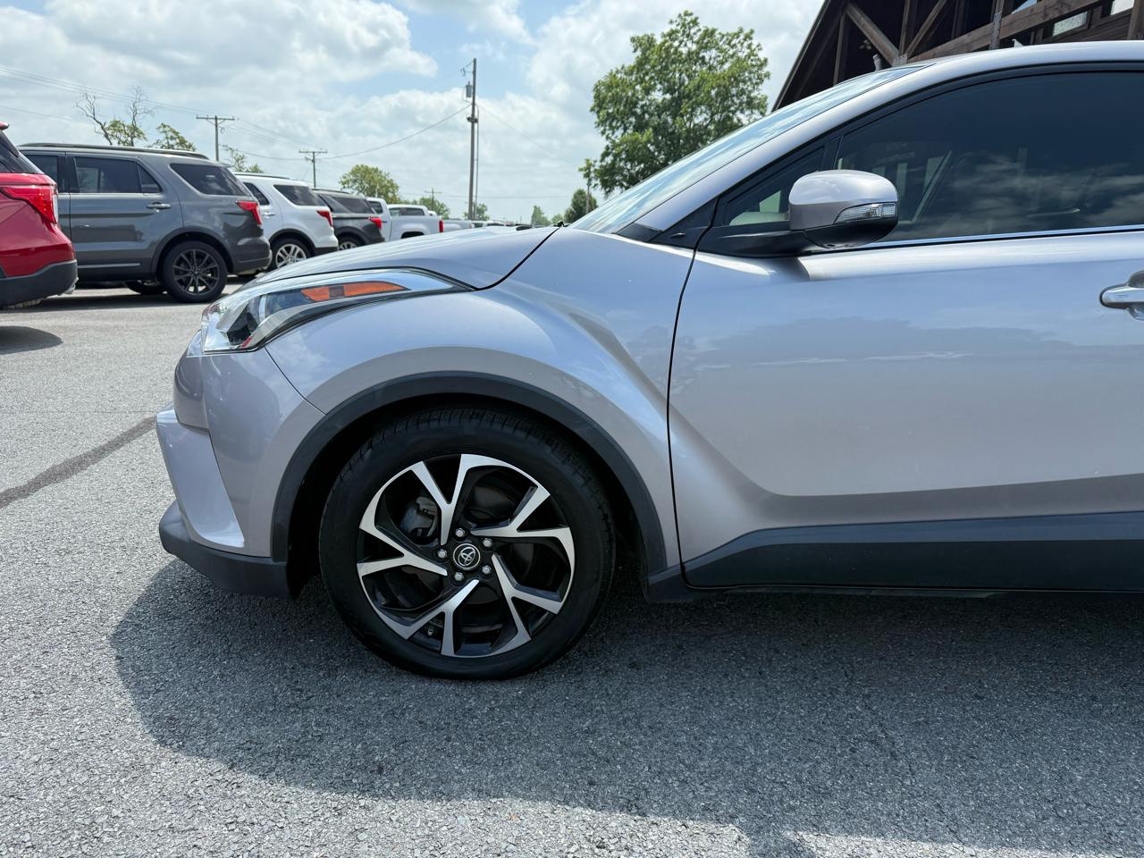 Toyota C-HR LE 2019