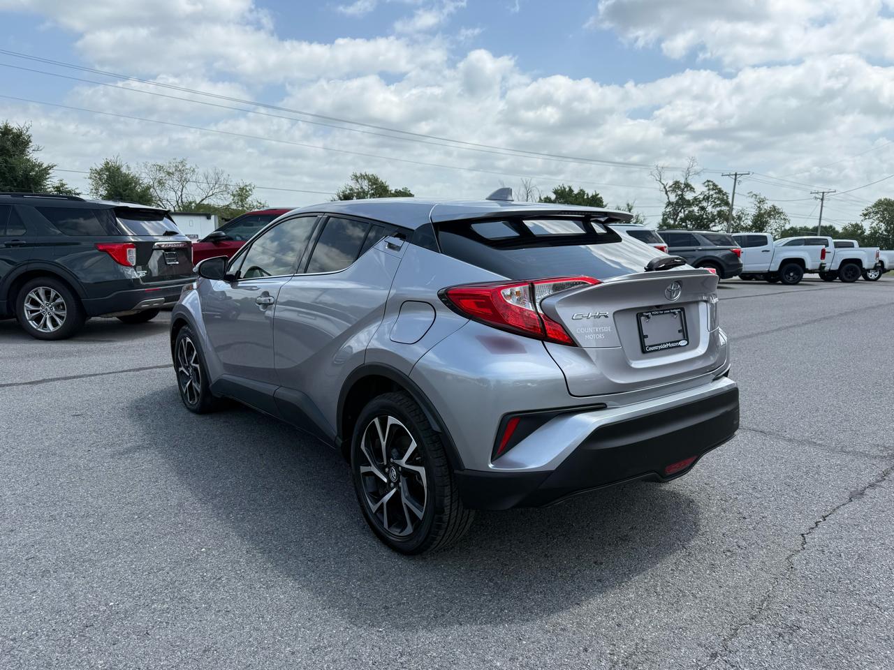 Toyota C-HR LE 2019