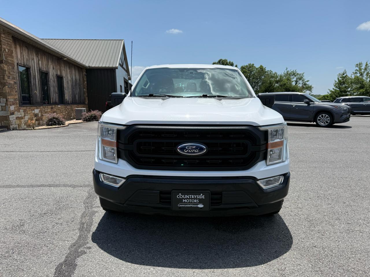 Ford F-150 XL SuperCrew 4WD 2022