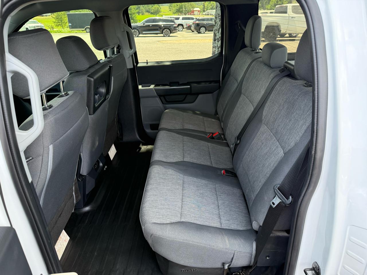 Ford F-150 XL SuperCrew 4WD 2022