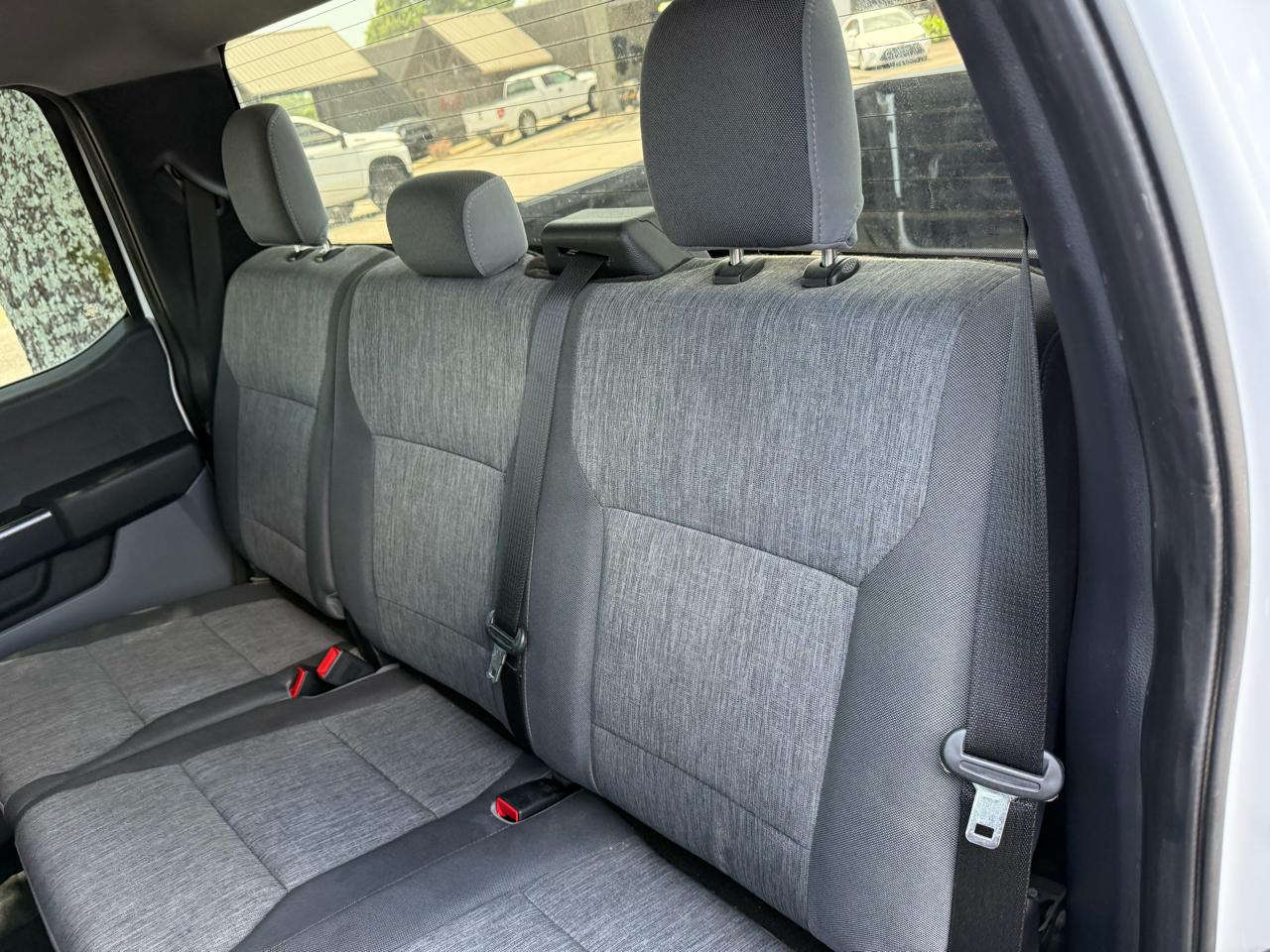 Ford F-150 XL SuperCrew 4WD 2022