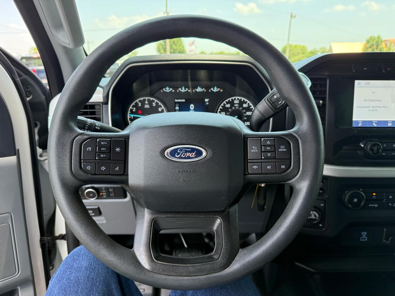 Ford F-150 XL SuperCrew 4WD 2022