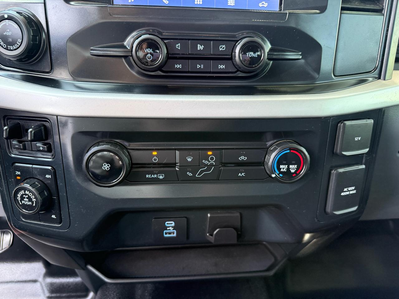 Ford F-150 XL SuperCrew 4WD 2022