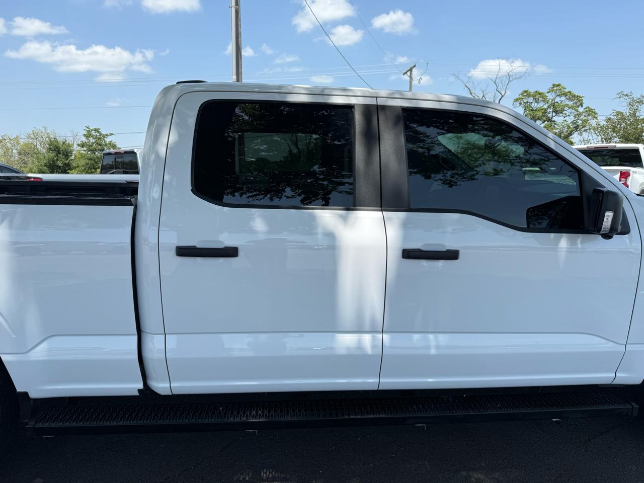 Ford F-150 XL SuperCrew 4WD 2022