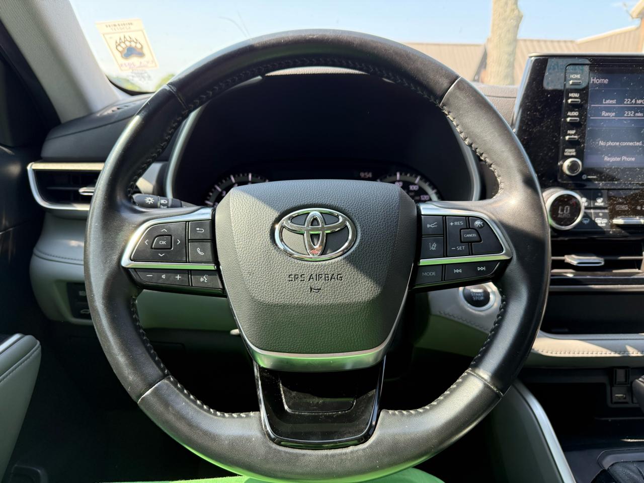 Toyota Highlander XLE FWD V6 2021