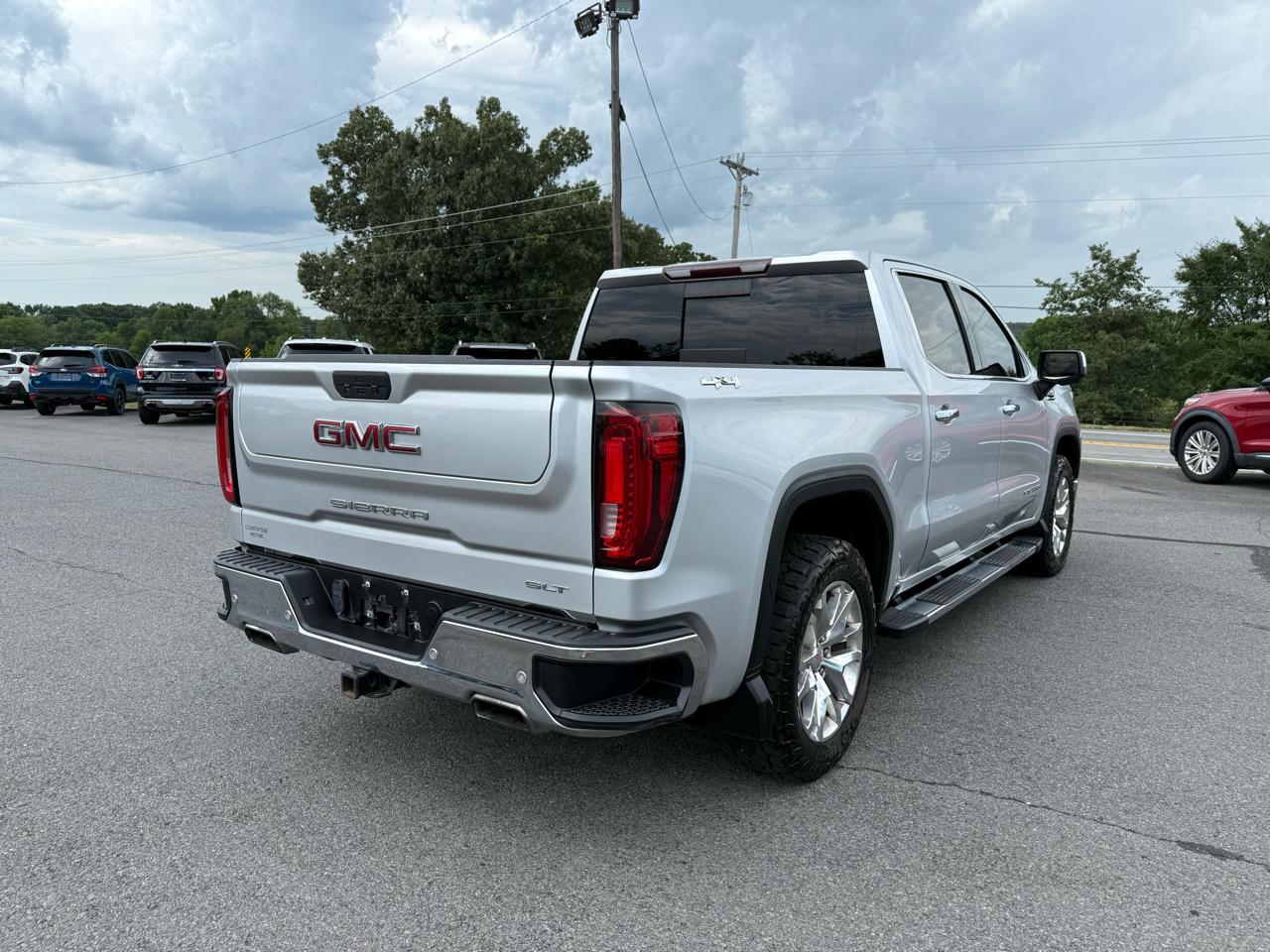 GMC Sierra 1500 SLT Crew Cab 4WD 2020