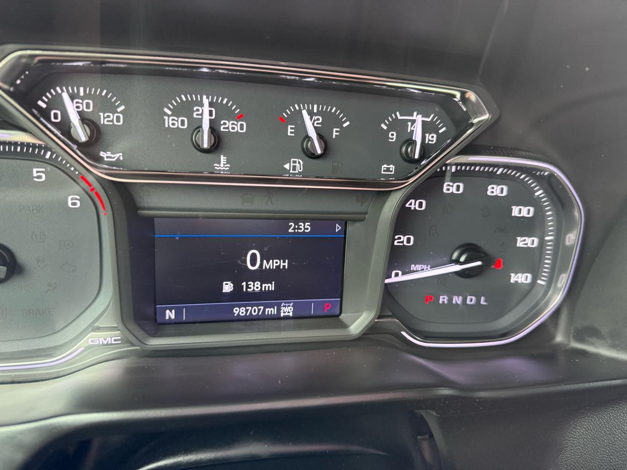 GMC Sierra 1500 SLT Crew Cab 4WD 2020