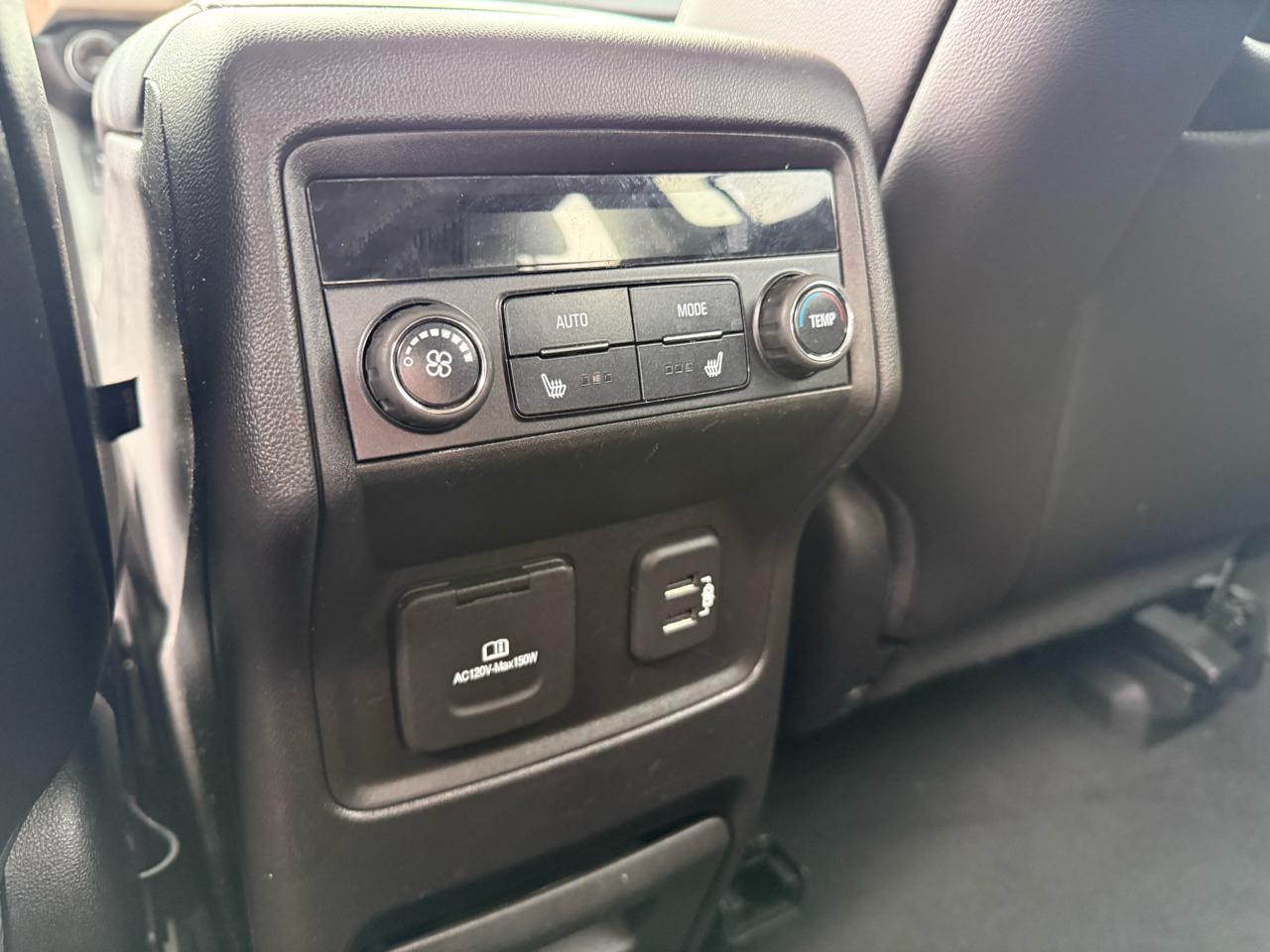 GMC Acadia Denali 2019