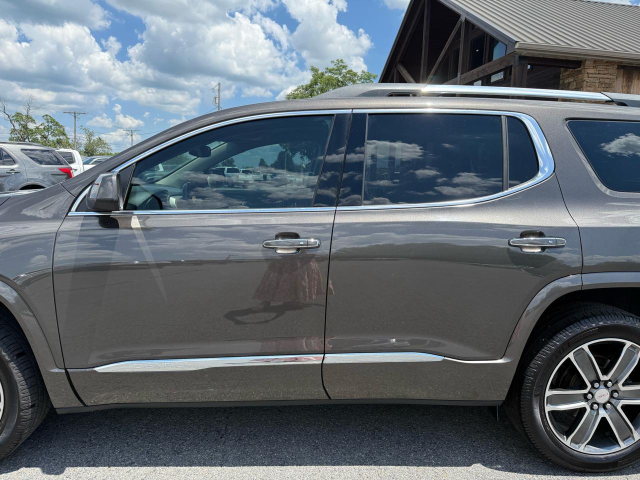 GMC Acadia Denali 2019