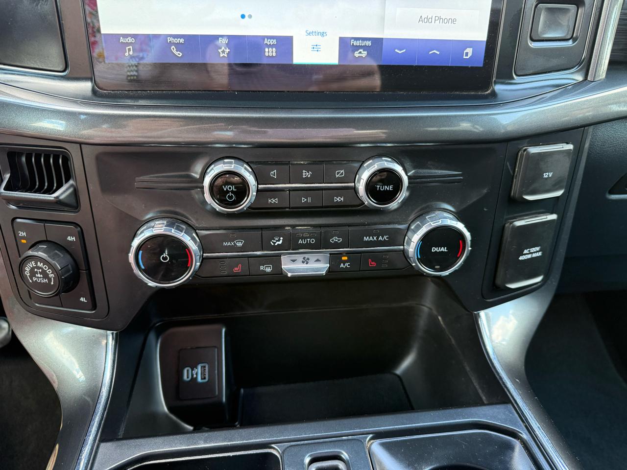 Ford F-150 XLT SuperCrew 4WD 2022
