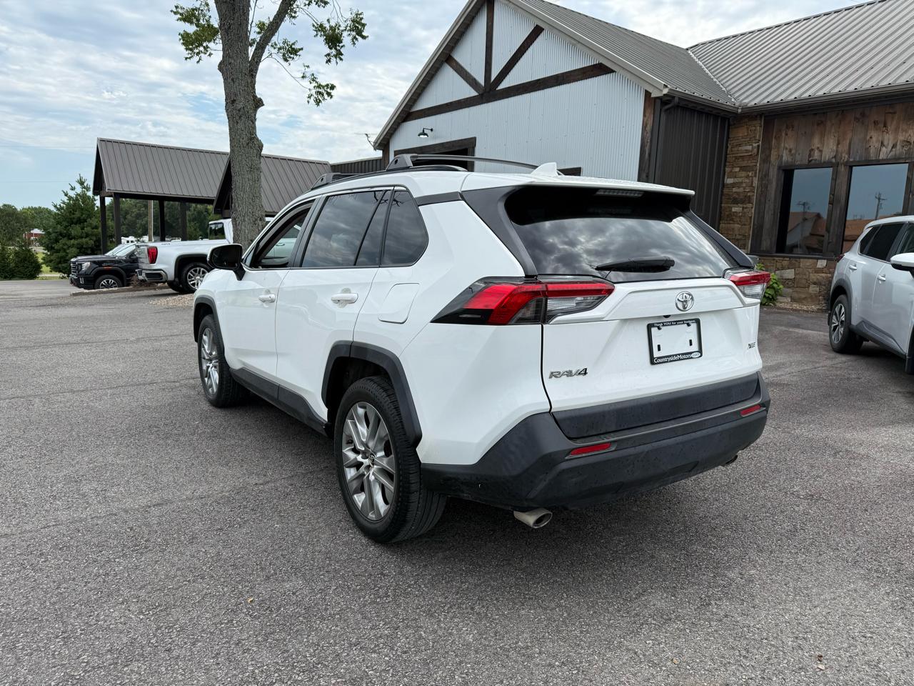 Toyota RAV4 XLE Premium 2019
