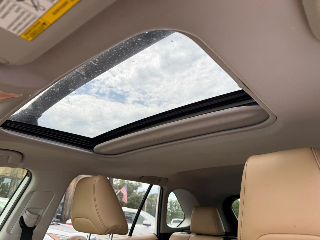 Toyota RAV4 XLE Premium 2019
