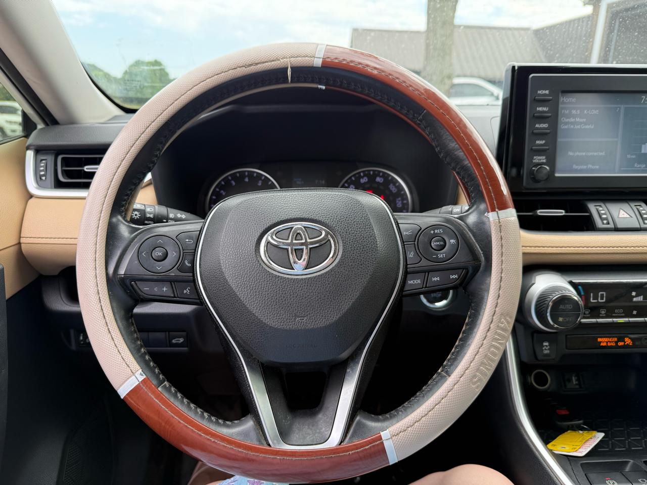 Toyota RAV4 XLE Premium 2019