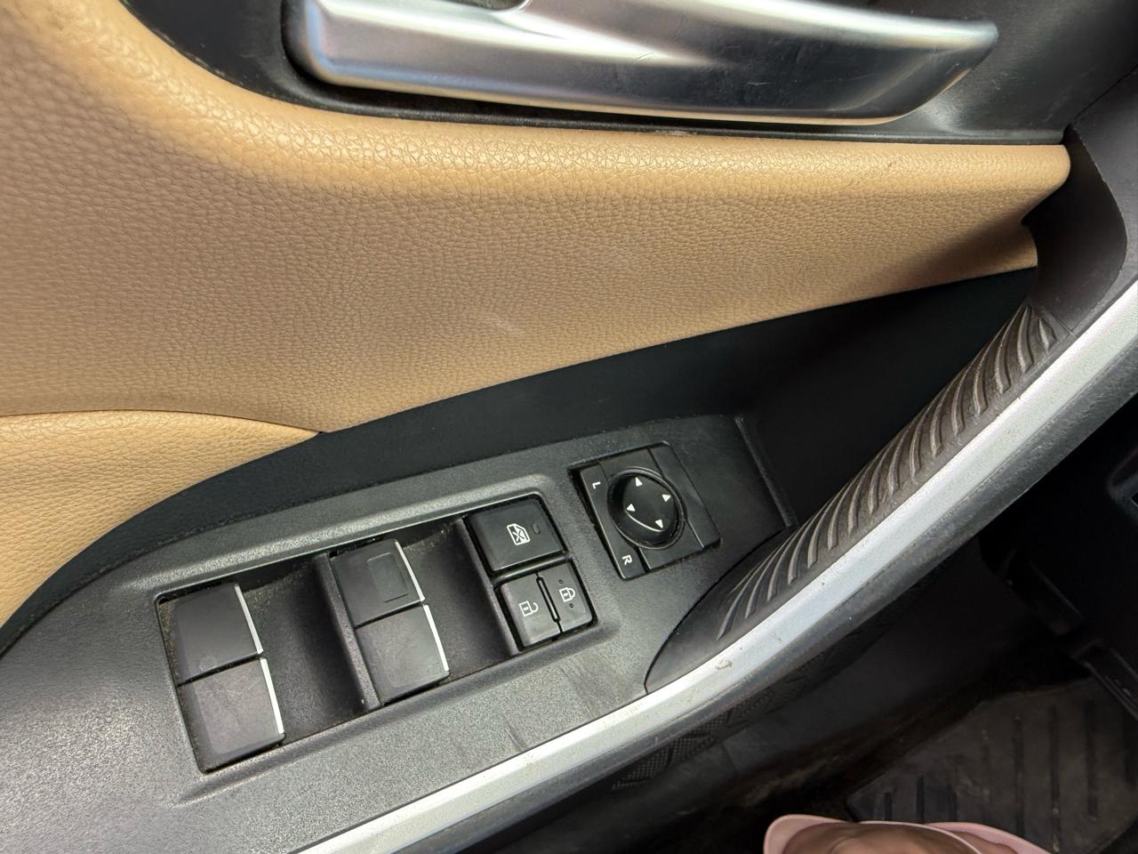 Toyota RAV4 XLE Premium 2019