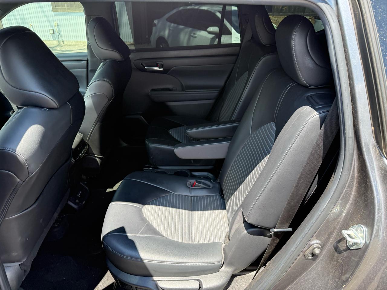 Toyota Highlander XSE FWD V6 2023