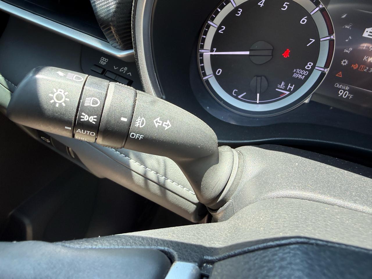 Toyota Highlander XSE FWD V6 2023