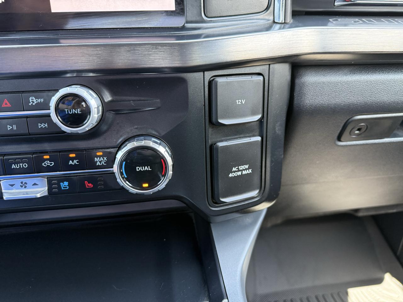 Ford F-250 SD Lariat Crew Cab 4WD 2025