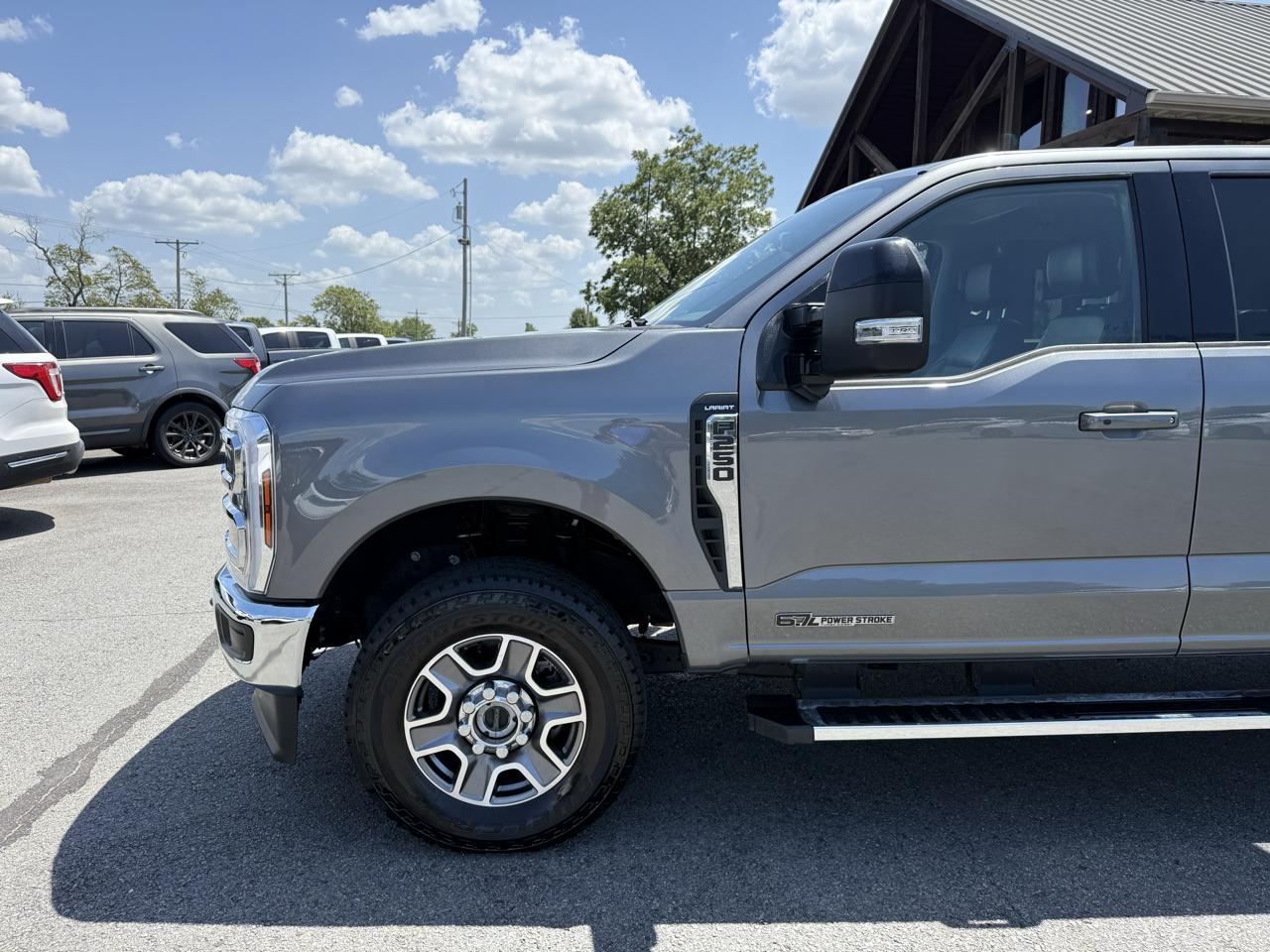 Ford F-250 SD Lariat Crew Cab 4WD 2025