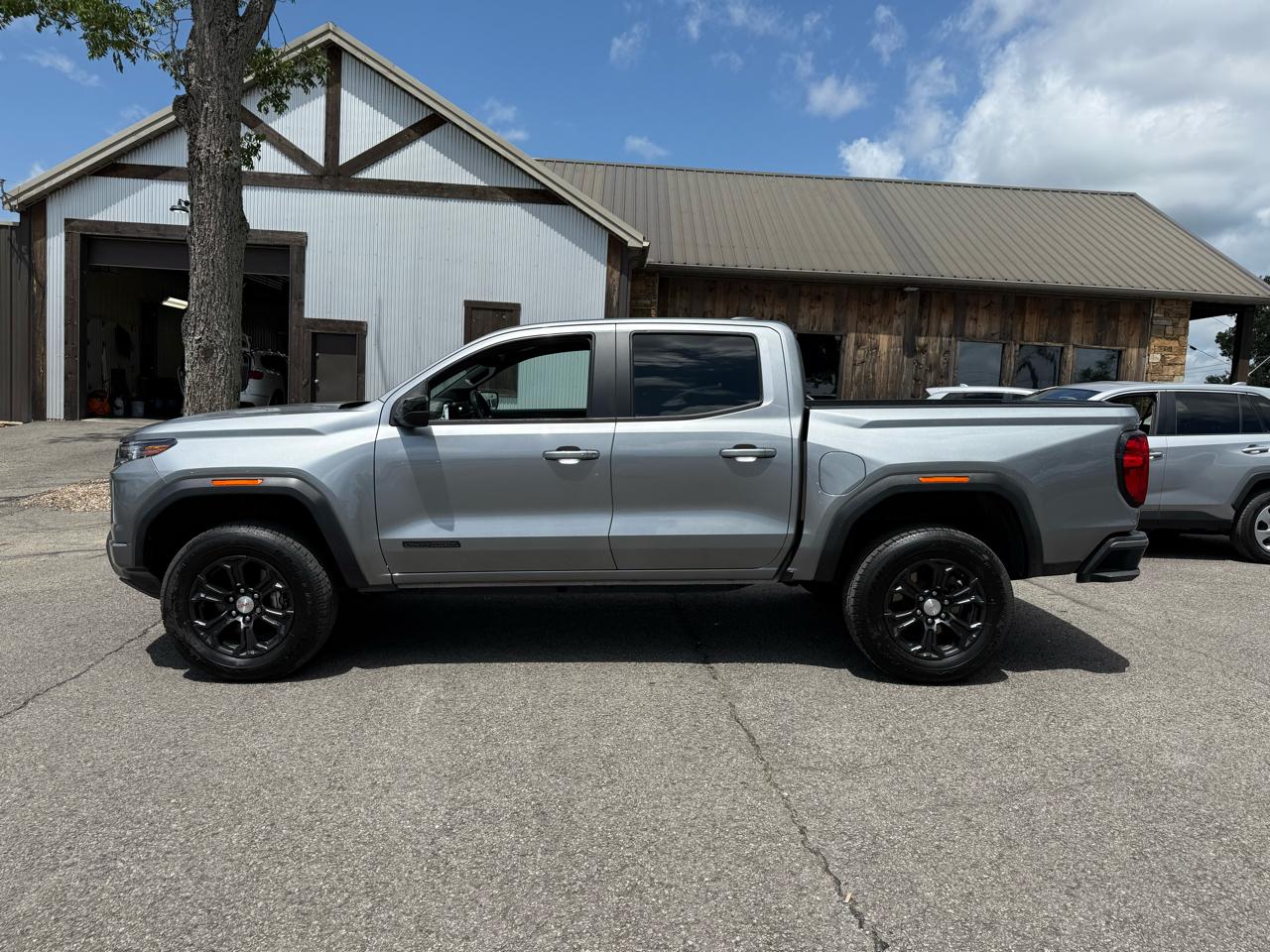 GMC Canyon Elevation Crew Cab 2WD 2023