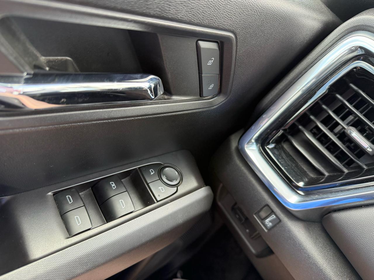GMC Canyon Elevation Crew Cab 2WD 2023