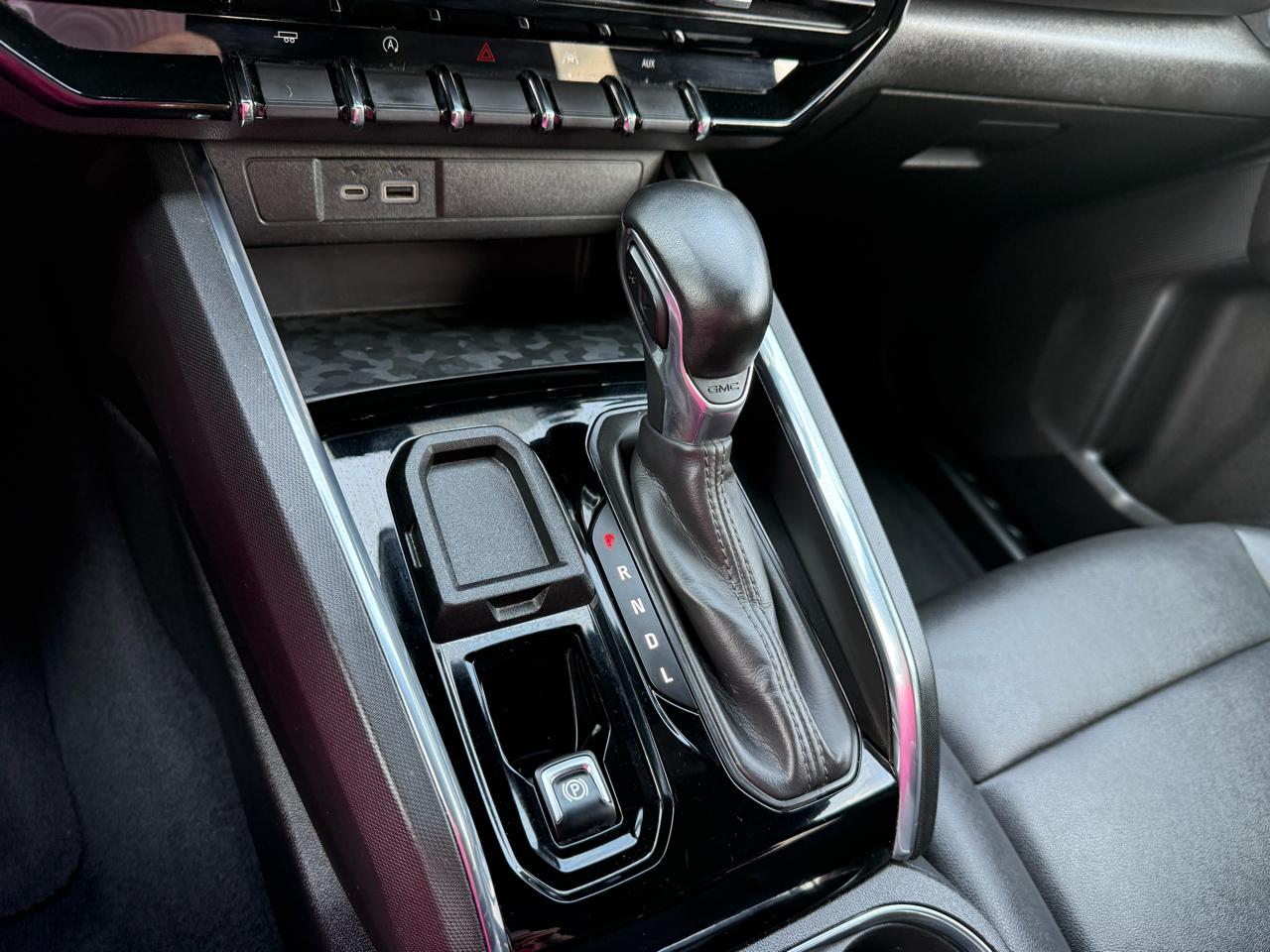 GMC Canyon Elevation Crew Cab 2WD 2023