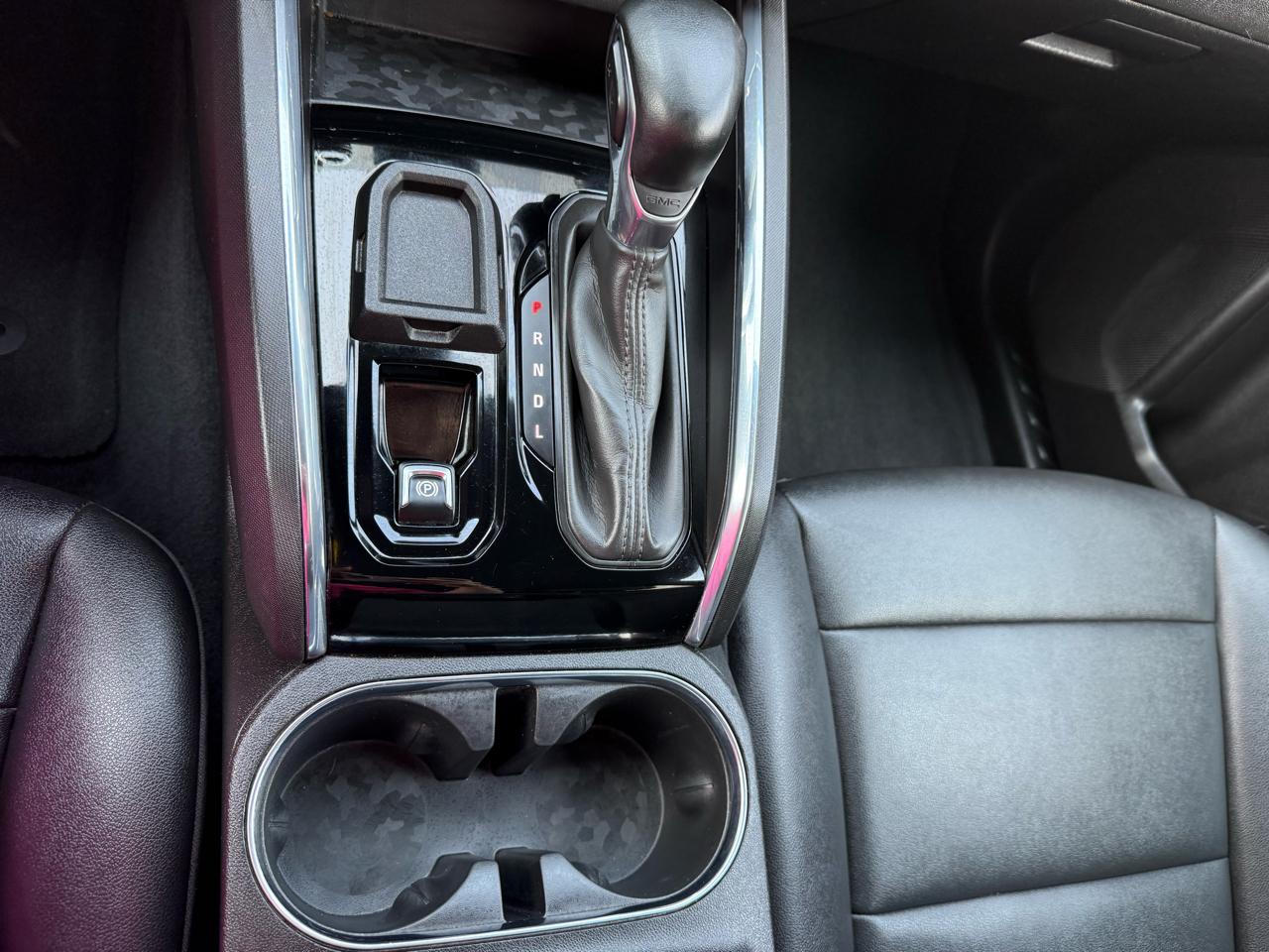 GMC Canyon Elevation Crew Cab 2WD 2023