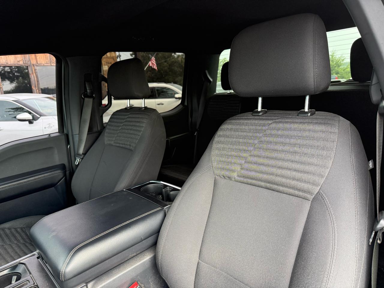 Ford F-150 STX SuperCrew 2WD 2023