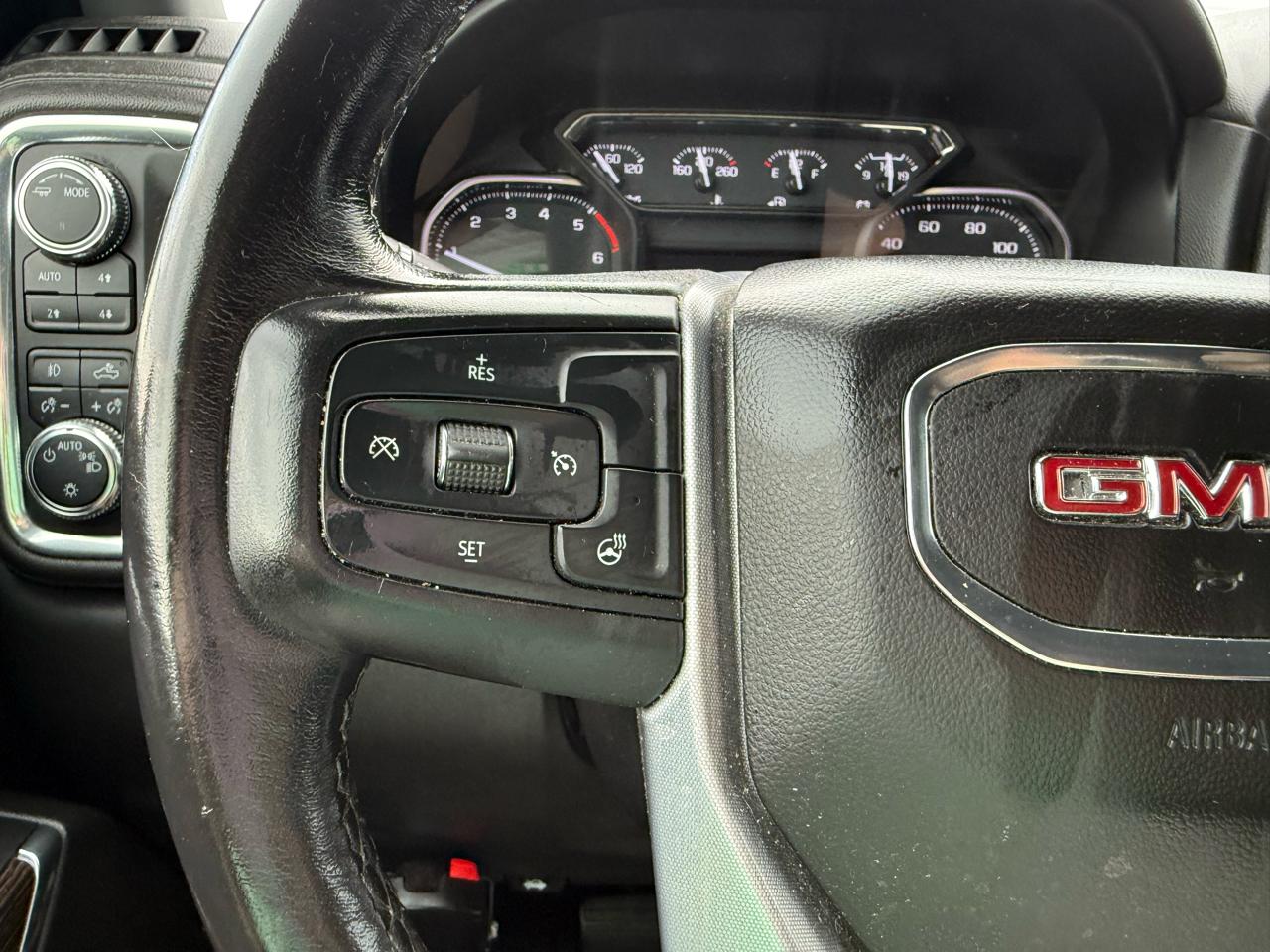 GMC Sierra 1500 Limited Elevation Crew Cab 4WD 2022