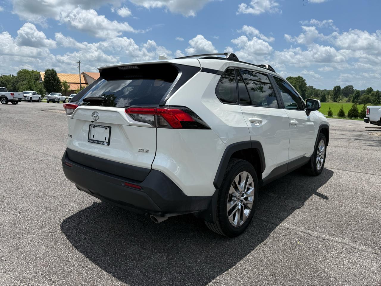 Toyota RAV4 XLE Premium 2022