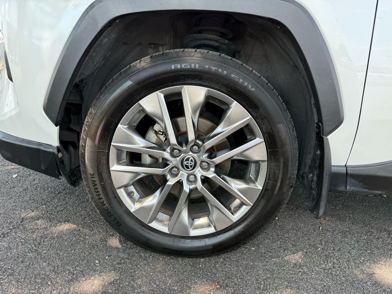 Toyota RAV4 XLE Premium 2022