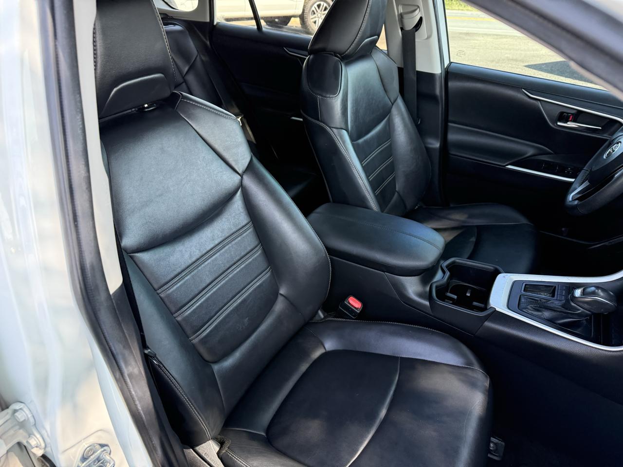 Toyota RAV4 XLE Premium 2022