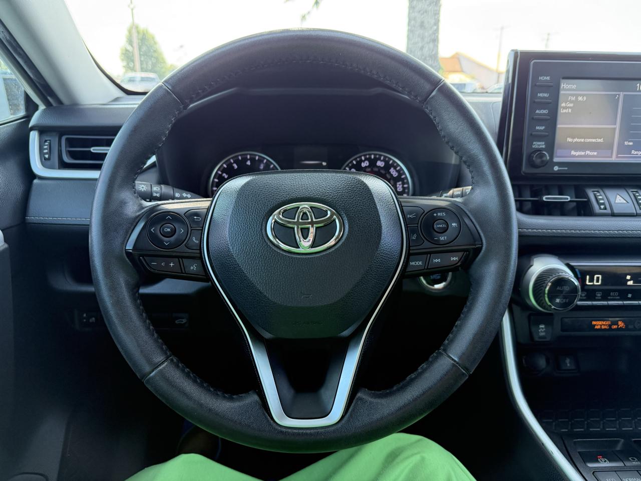 Toyota RAV4 XLE Premium 2022
